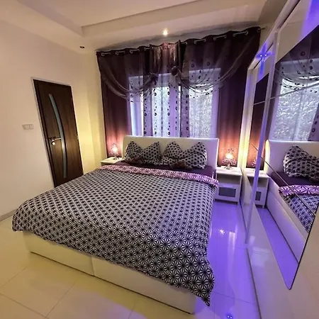 Flumen I Cozy House With Free Parking Prague
