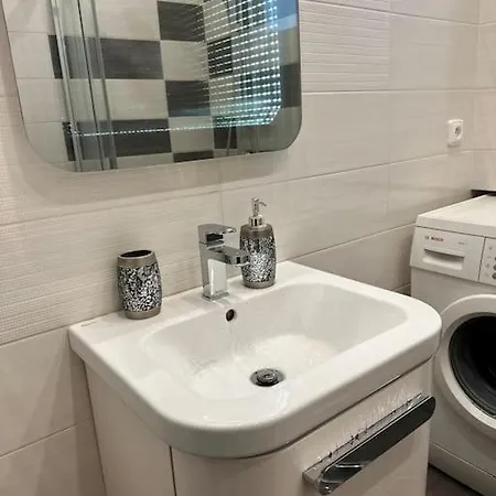 Flumen I Cozy House With Free Parking 度假居 *